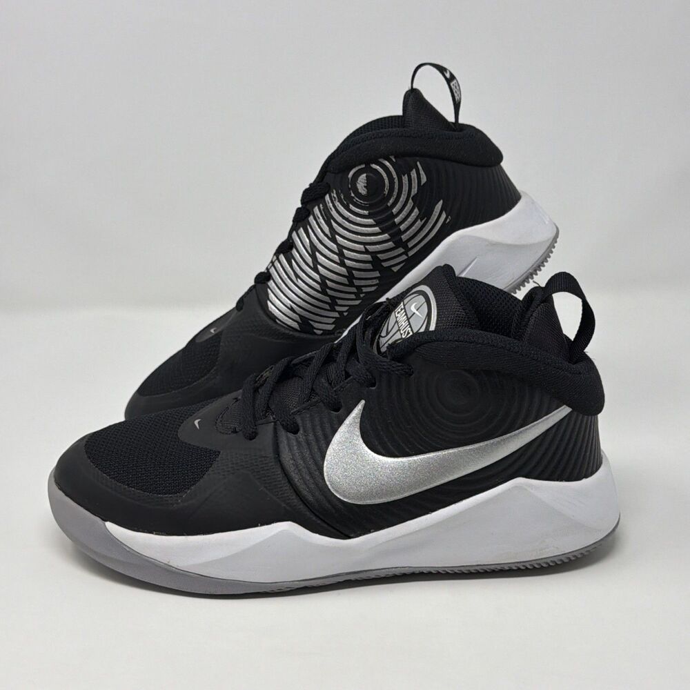 Nike Team Hustle D9 Youth Sneakers Black Silver Basketball Shoes Size 4Y
